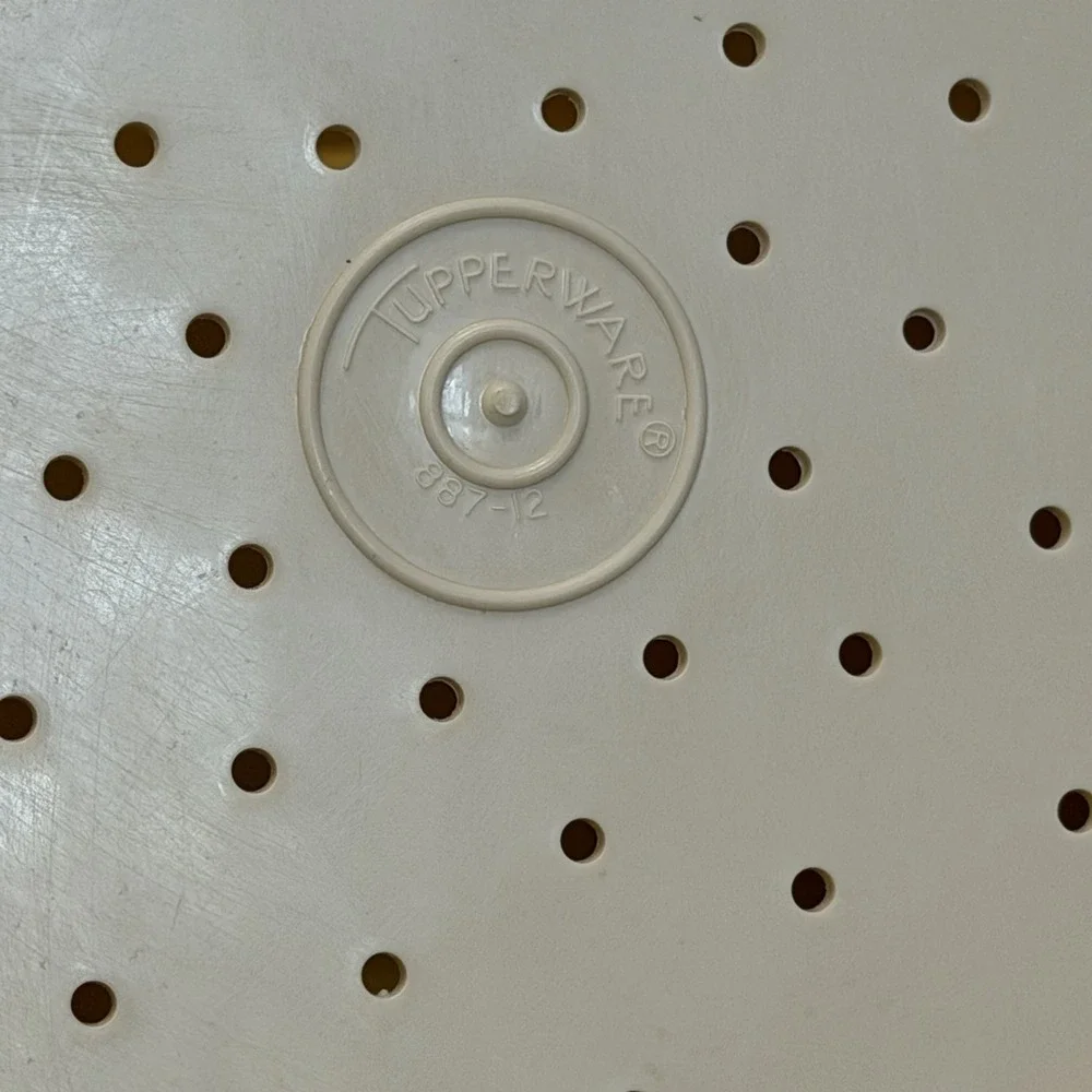 Tupperware this vintage